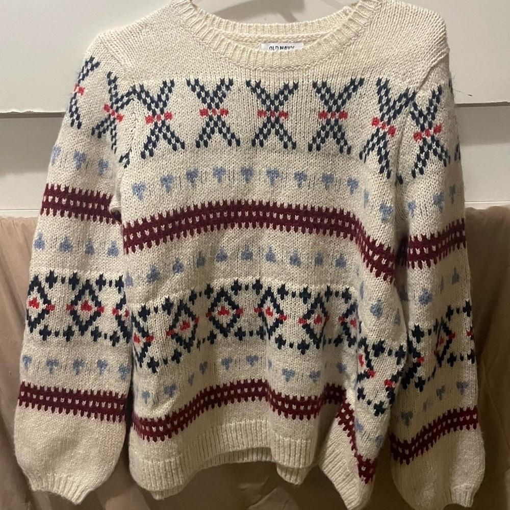 Old Navy Cream Patterned Sweater